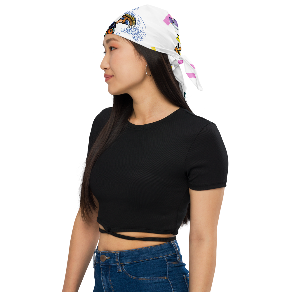 Women wearing a white customize head bandana